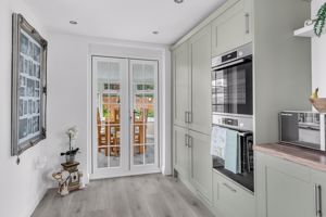 Photo 8- click for photo gallery